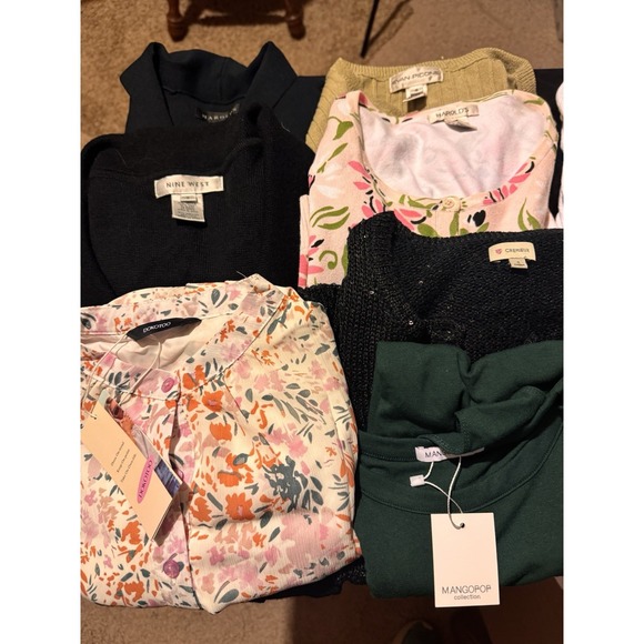 Reseller Bundle Wholesale  Assorted Lot 20 PC Womens Mixed Bulk Apparel - Picture 4 of 12